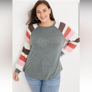 Maurices Plus Size Gray Striped Sleeve Mixer Tee size 4x